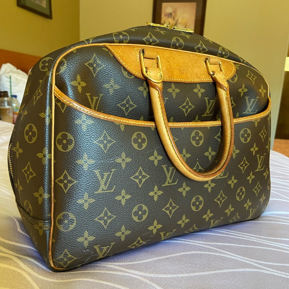 Louis Vuitton Deauville Bowling Vanity Bag